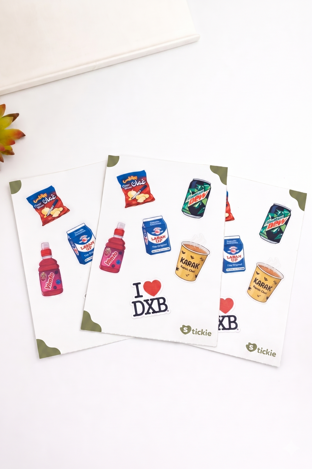 We ❤️ DXB Vinyl Sticker Set